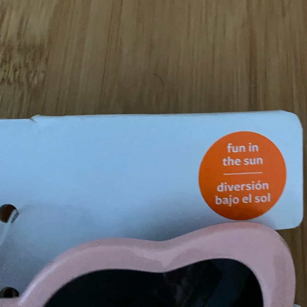 NWT Carter’s Just One You Toddler Girl's Pink Heart Sunglasses 100% UVA/UVB NEW